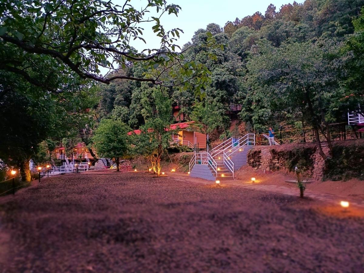 Aaroham Resort, Shimla Eksteriør billede